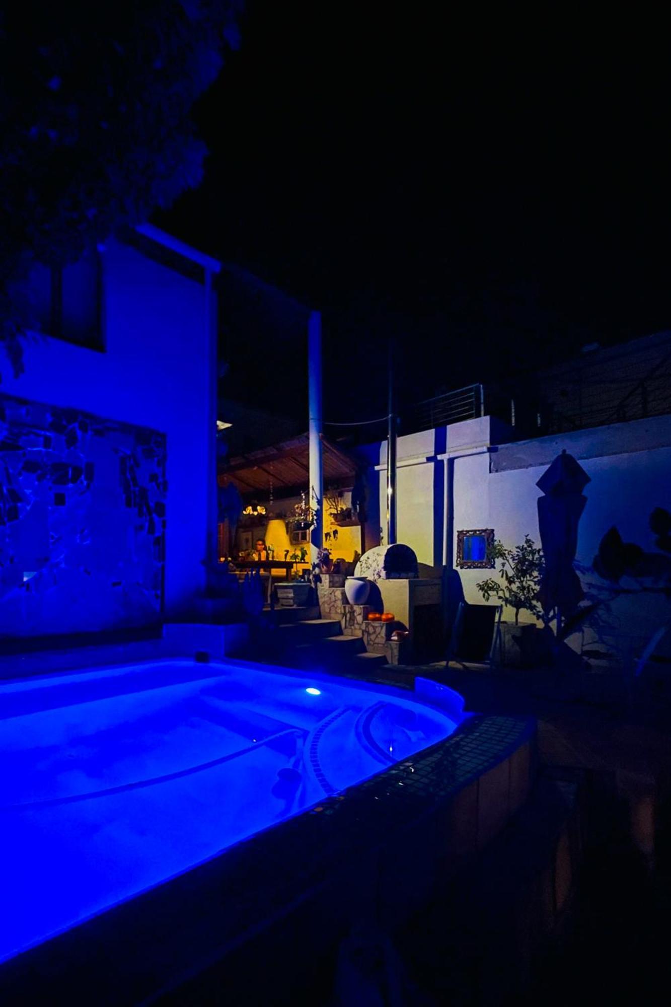 Отель Ami Vine House Кейптаун Экстерьер фото